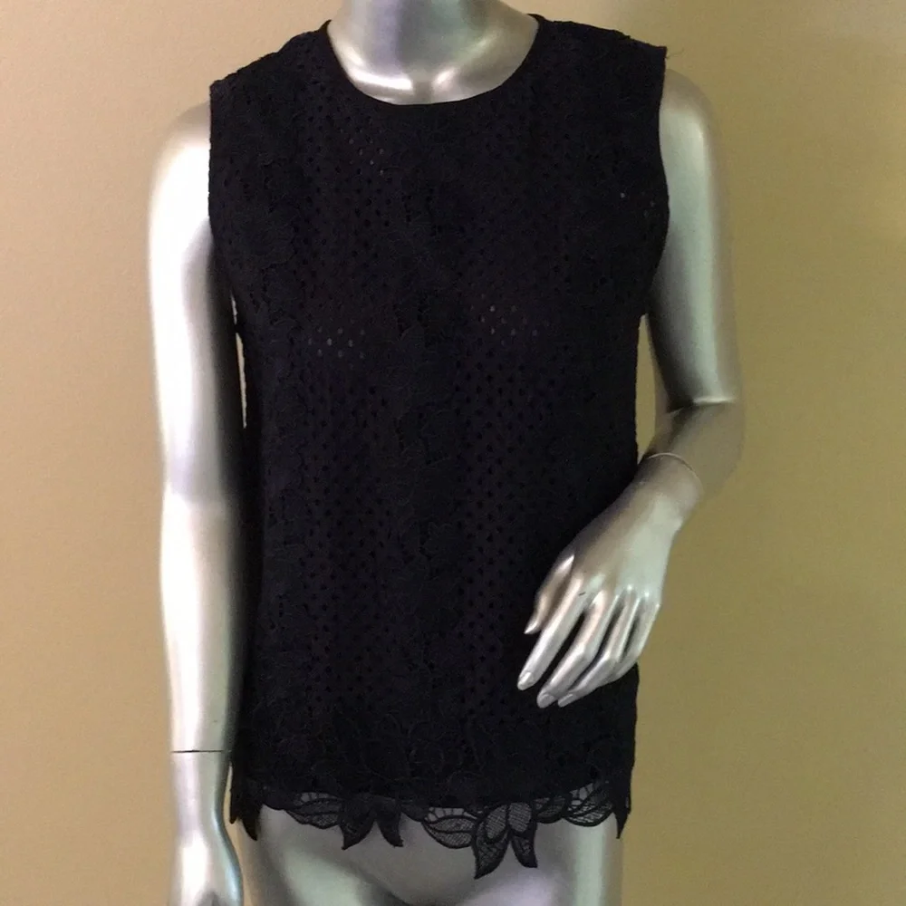 ANN TAYLOR | Mixed Lace Shell / Lace Top - Picture 2 of 10